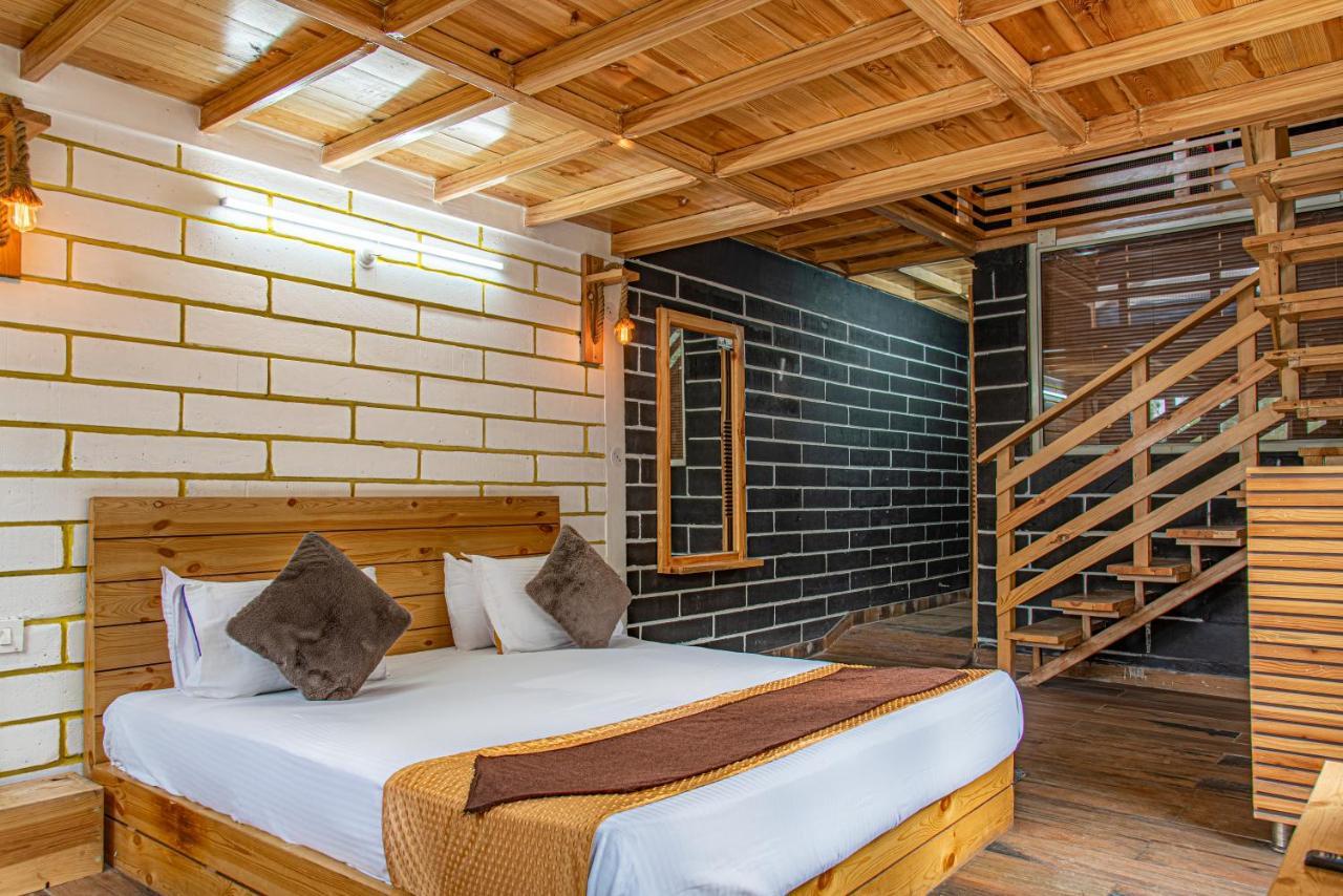 Hillcrest Heights Panzió Kasauli Kültér fotó