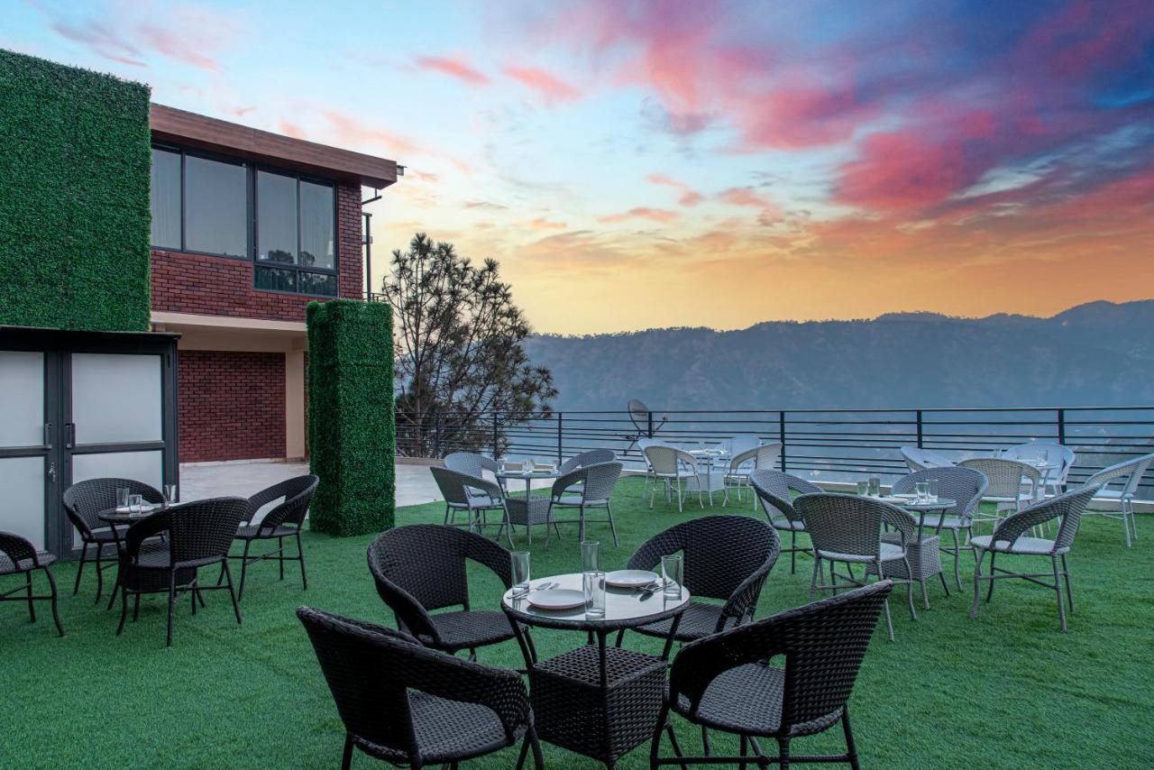 Hillcrest Heights Panzió Kasauli Kültér fotó