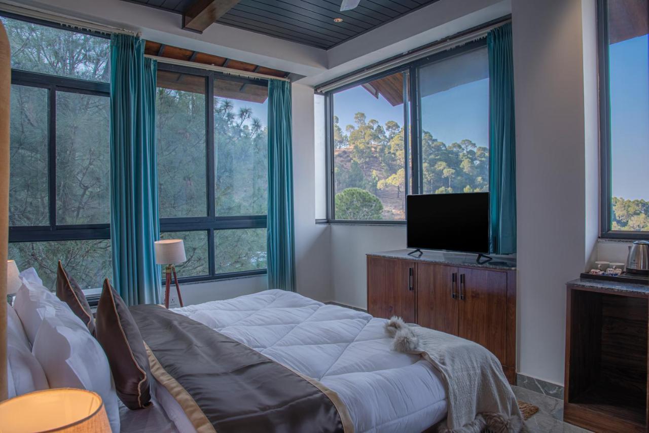 Hillcrest Heights Panzió Kasauli Kültér fotó
