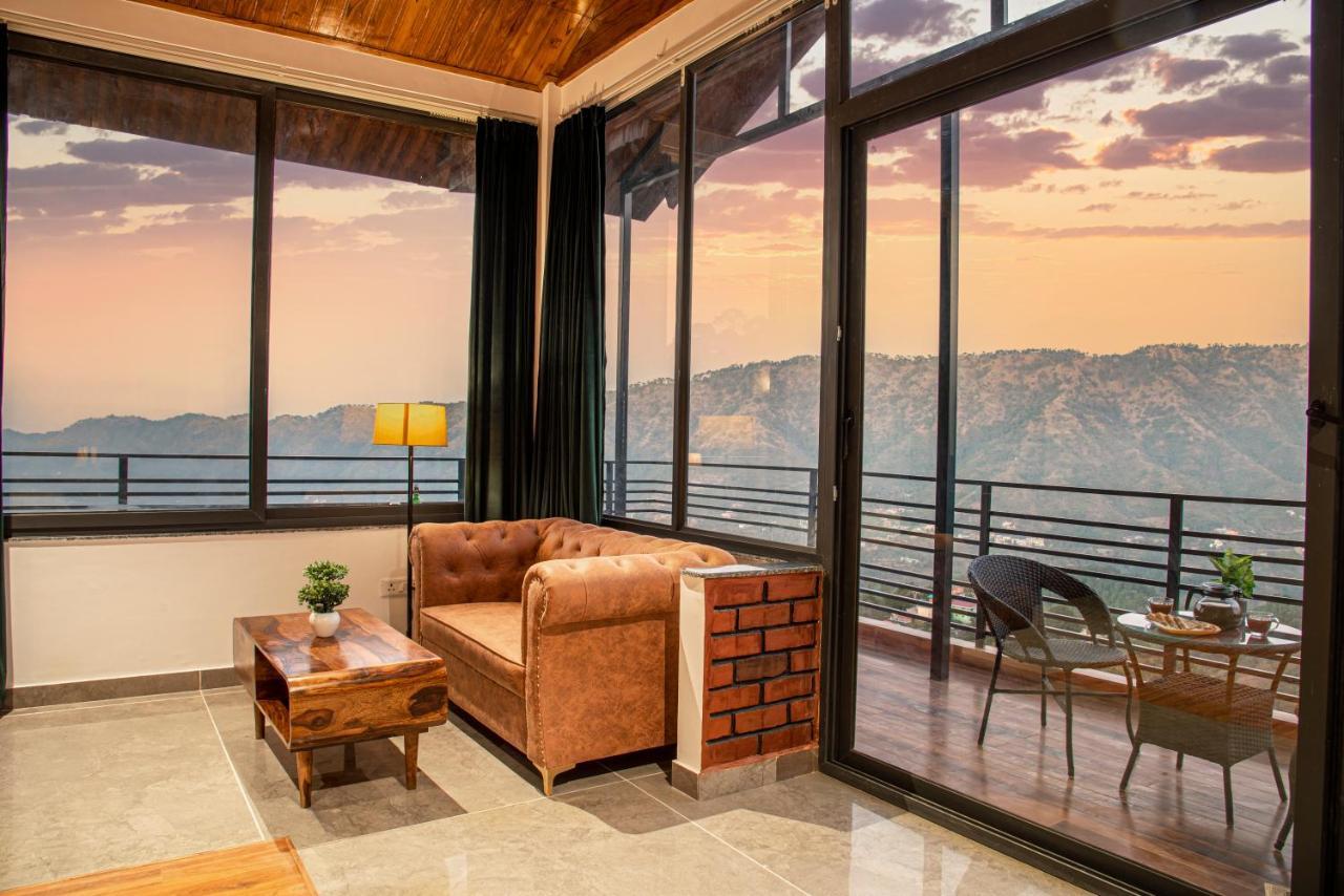 Hillcrest Heights Panzió Kasauli Kültér fotó